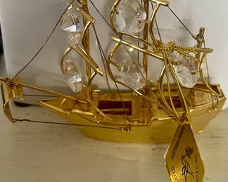 AUSTRIAN CRYSTAL STUDDED 24K GOLD PLATED MAYFLOWER SHIP ORNAMENT