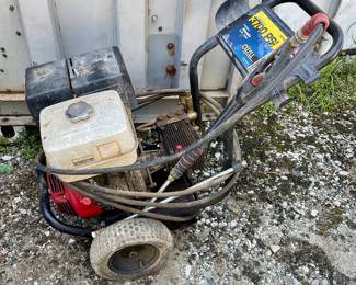 EXCELL 3700 PSI PRESSURE WASHER with HONDA ENGINE