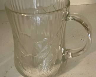 VINTAGE ARCOROC "CANTERBURY" MUGS & SNACK PLATES (36 OF EACH AVAILABLE)