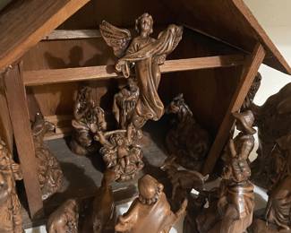 1970's ATLANTIC MOLD 18-pcs NATIVITY SET