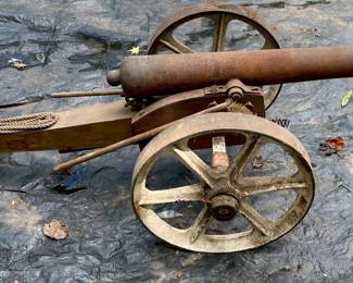 ANTIQUE FULL-SIZE SALUTE/SIGNAL BLACK POWDER CANNON with LIMBER