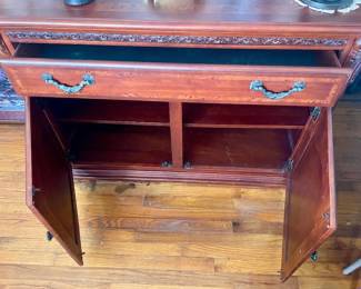 ***50% OFF*** BUFFET with PULL-OUT MARBLE SHELVES