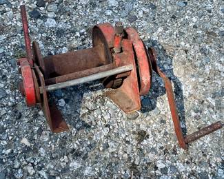 VINTAGE HAND CRANK CABLE WINCH