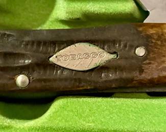 A COMPLETE, "FIRST RUN PRODUCTION" SCHRADE CIGAR BOX CLASSICS "TOBACCO" SERIES KNIFE SET