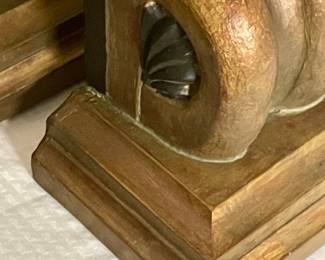 VINTAGE HOLLYWOOD REGENCY STYLE CARVED ACANTHUS LEAF CORBELS