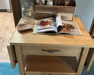 Drop leaf kitchen cart.