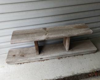 Outdoor plant stand