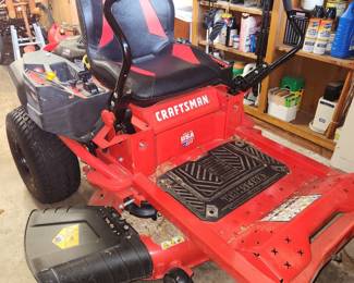Craftsman Riding Lawn Mower Z5200 w/ Kohler Engine - Minimal Use
