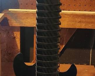 Metal CD/DVD Holder in shape of a guitar