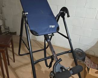 Inversion table