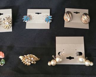 Lot 66: Assorted Jewelry Collection: Earrings, Brooches, Pearl Piece, and Rings