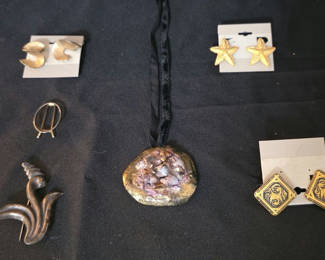 Lot 64: Assorted Jewelry: Earrings (clip on), Pendant, Ring, and Brooch