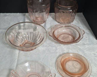 Lot 10: Pink Glassware Collection: bowls, dishes and jars