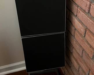 BANG & OLUFSEN  SPEAKERS