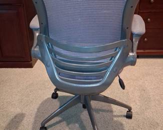 Super Comfy Office Chair