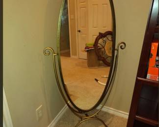 Oval Mirror on Stand