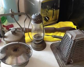 Old Miners lamp, lantern and toaster