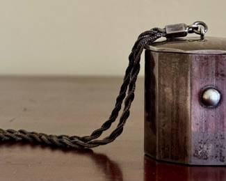 Sterling Powder-Tier Compact