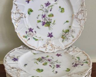 Carlsbad Luncheon Plates