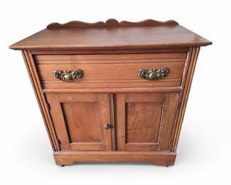 Antique Commode bid #43