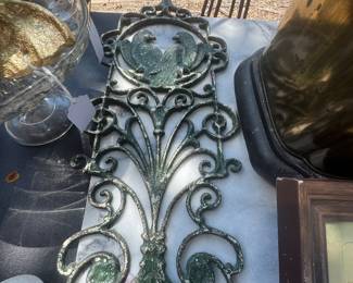 Wrought iron green patina birdie