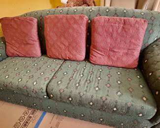 A nice geen couch