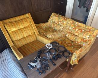 br 1 furniture 