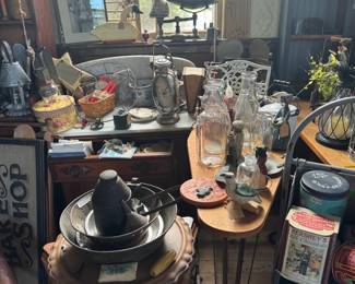 furniture, primitive