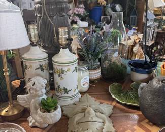 lamps, garden decor,
