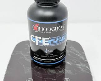 17 HodgdonCFE223SmokelessRiflePowder1lb29oz