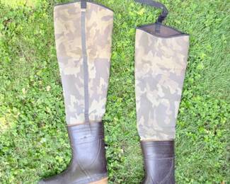 145 CabelasCanvasRubberHipWadersSize13wSteelShank