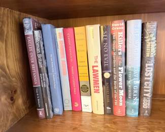 185 CollectionofMiscellaneousBookswNonfictionFictionTitles