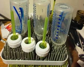 Baby bottles with drying racks