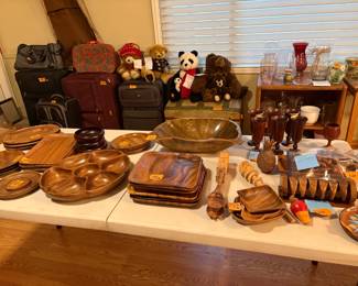 1970's wooden plates, bowls and trinkets