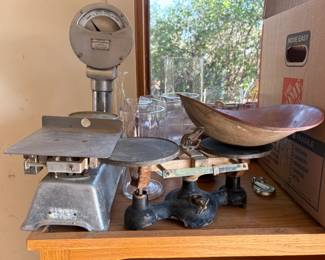 Berglund Swiftweight Scale (left) and Antique cast iron balance candy and dry goods scale (right)