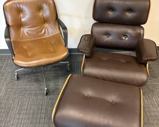MCM Chairs Ottoman