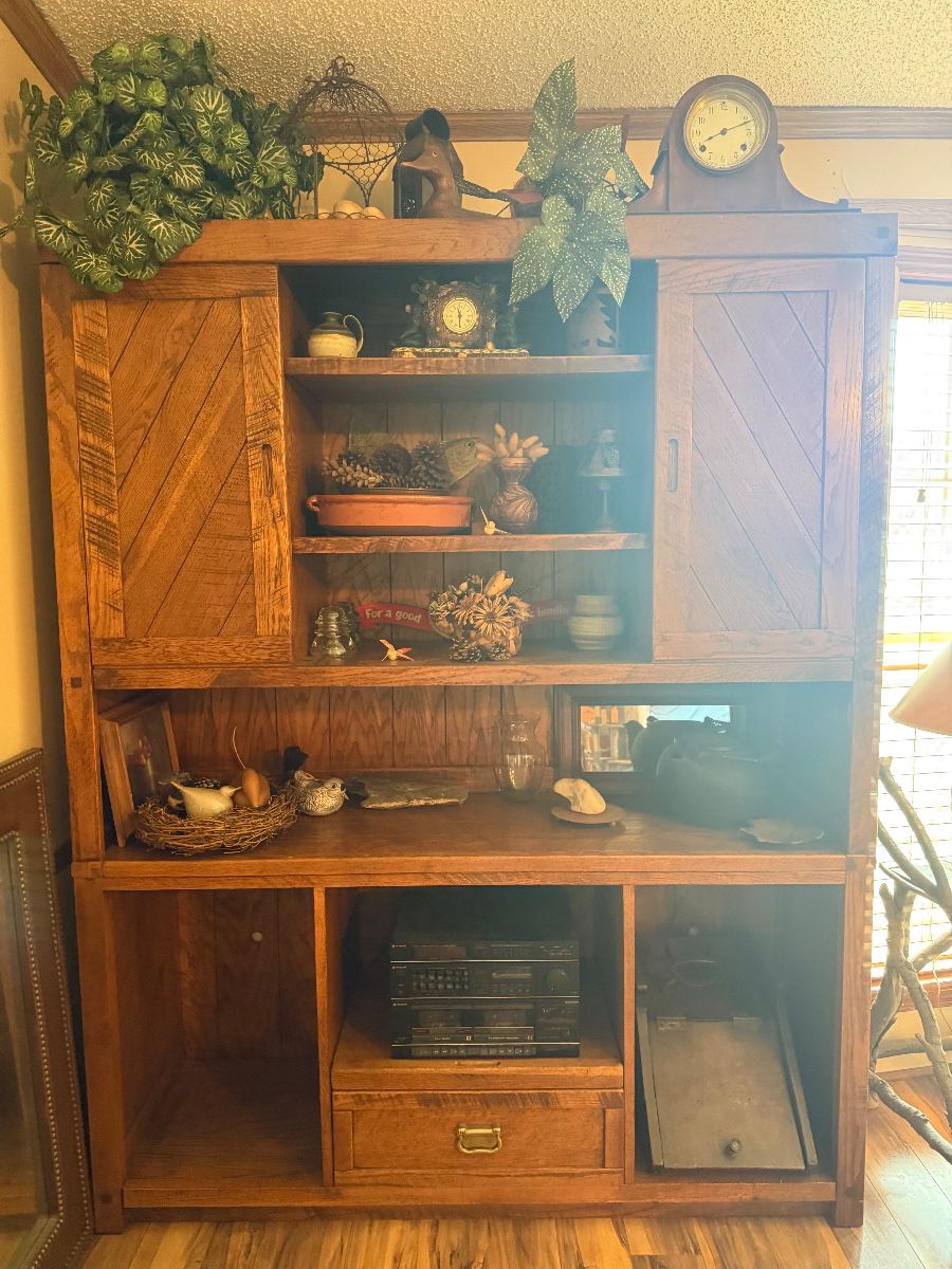 Primitive Buffet