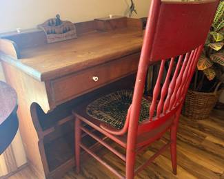 Desk & Red Chair