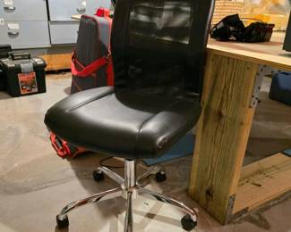 193 blackmeshbackofficechair