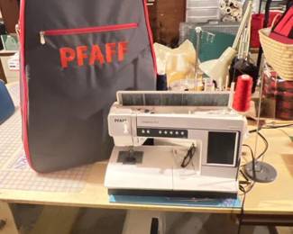 037 pfaffcreative40sewingandembroidery