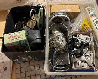 182 electricscissorsandclips
