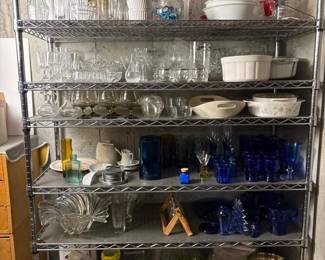 256 assortedclearandcoloredglasslot