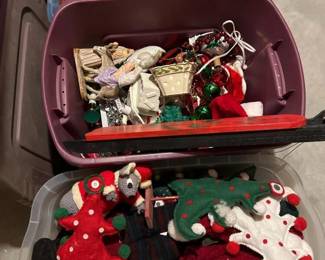 233 assortedchristmasdecorandornamentsl