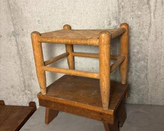 028 vintagewoodenstepstoolandwovenseat