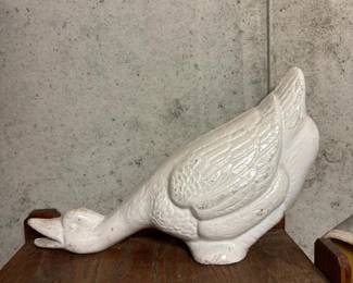 004 whitecastirongoosedoorstop