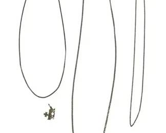 14K Gold Chain Lot with Religious MOM Pendant Fine Gold Necklaces Vintage Jewelry Collection