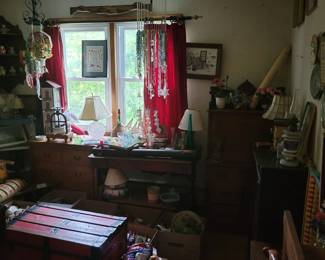 Discover a charming selection of vintage furniture, cedar chests, dressers, table lamps, crystal, decorative glassware, hanging wind chimes, framed artwork, home décor, and unique collectibles at this Danbury, CT private estate sale. Browse quality bedroom furnishings, accent pieces, decorative accessories, and one-of-a-kind vintage treasures throughout the home. A great opportunity for collectors, antique lovers, home decorators, and resellers searching for hidden gems at unbeatable prices. Everything must go!