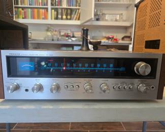 Pioneer Stereo Receiver