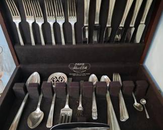 Westmoreland 'John & Priscilla' 42-piece STERLING SILVER