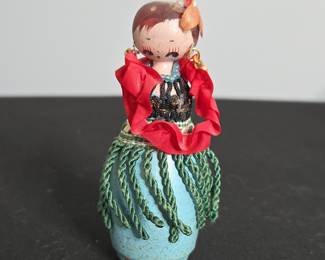 Vintage Hawaiian Souvenir Hula Doll